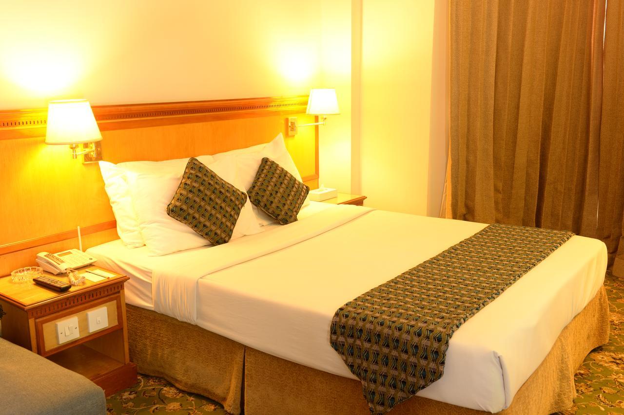 Phoenicia Hotel 마나마 외부 사진